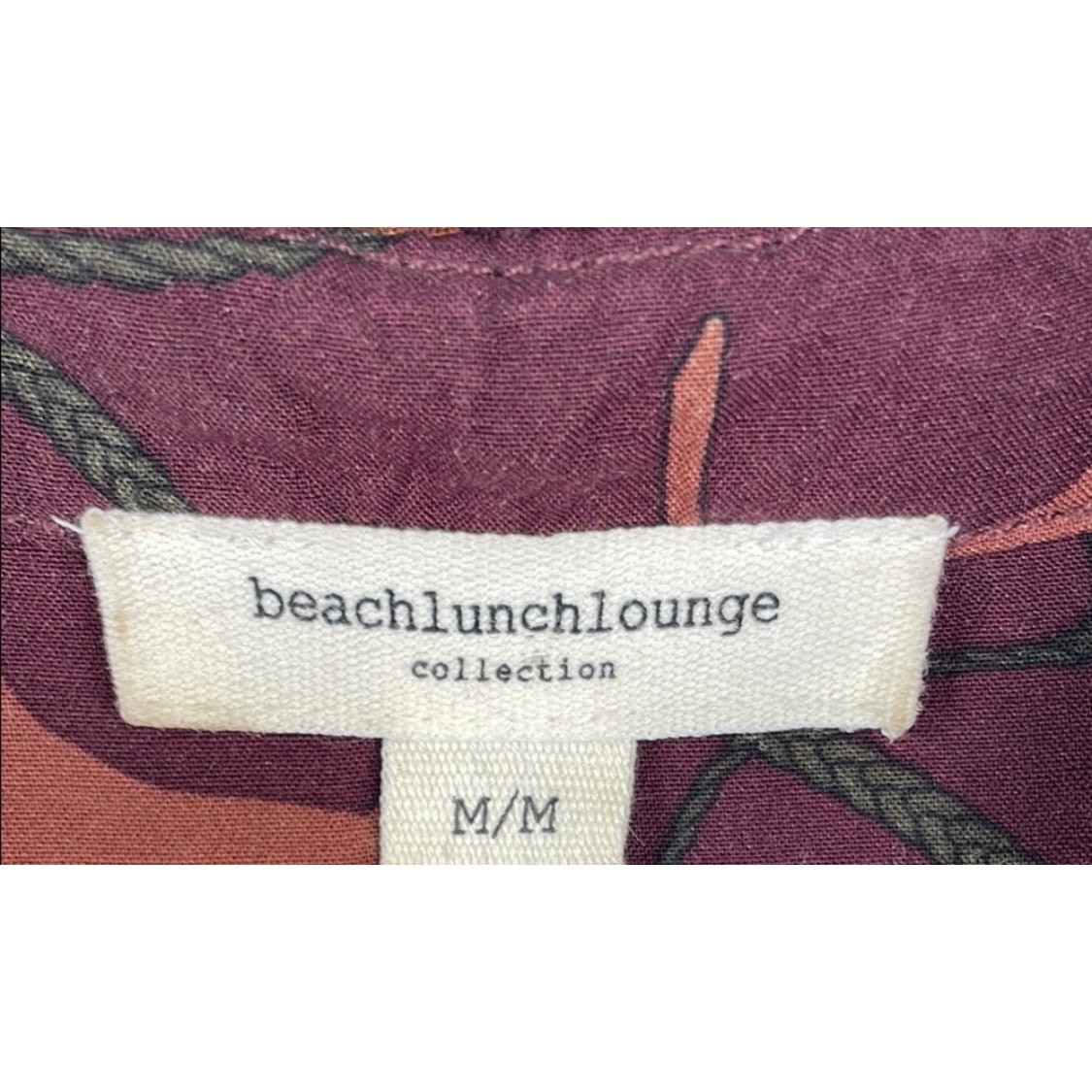 Beach lunch lounge all over dog puppy print button front burgundy blouse sz M