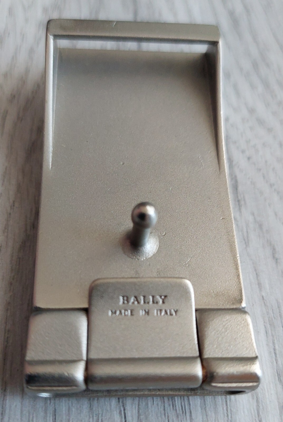 VTG Belt buckle BALLY, size 6.7 x 3.3 cm/ 2.6 x 1.3 in, small used, Italy
