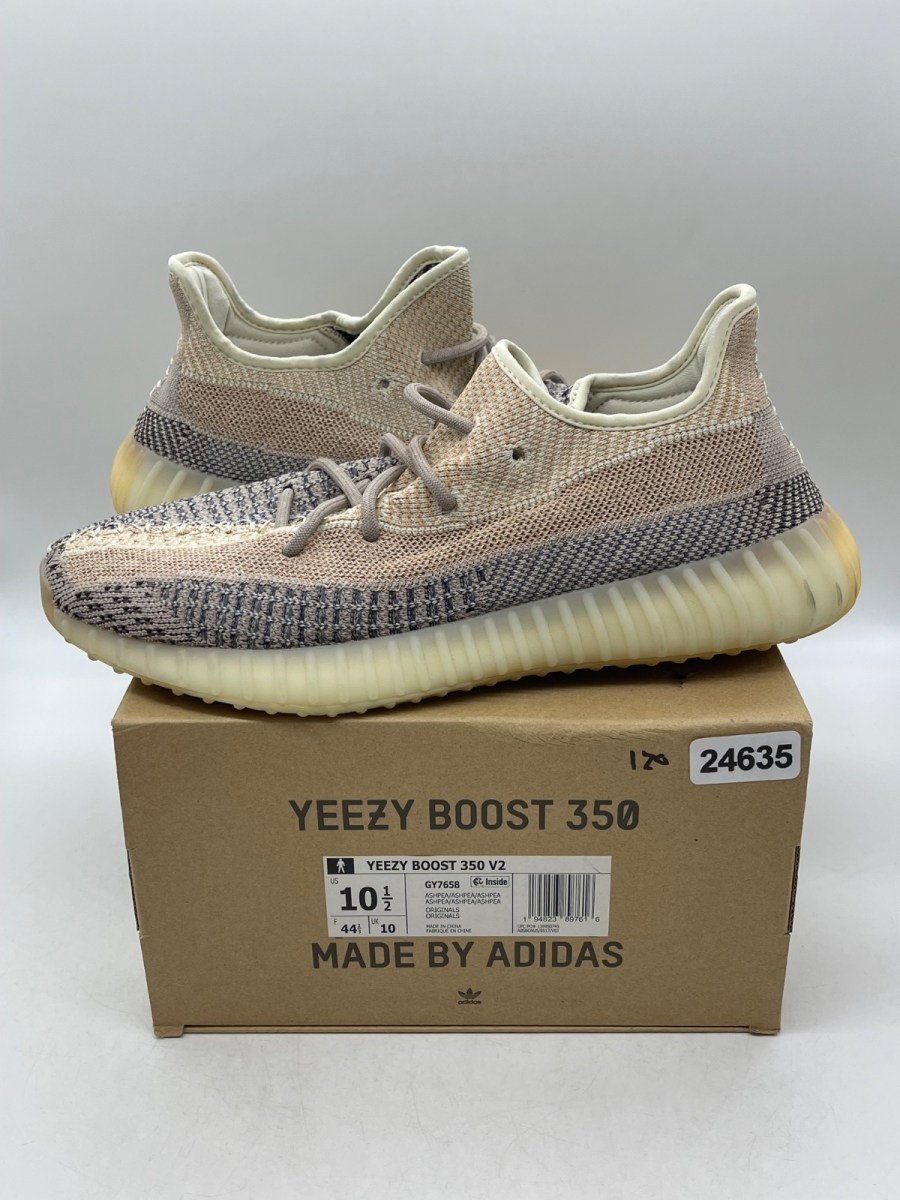 adidas Yeezy Boost 350 V2 Ash Pearl 10.5 (Moderately Wor Size 10.5 (Damaged Box)