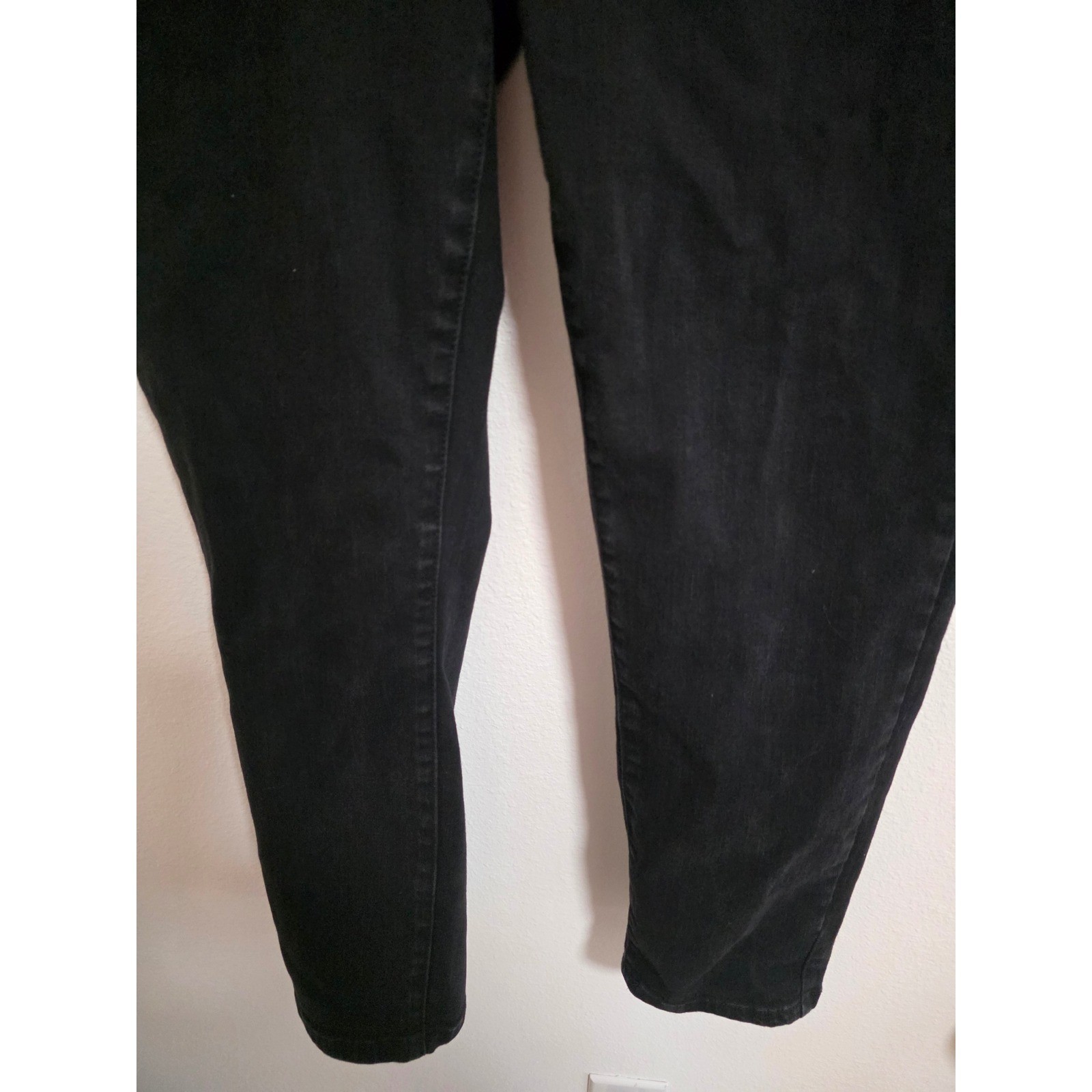 Judy Blue Los Angeles Black Denim Boyfriend Fit Jeans Size 15