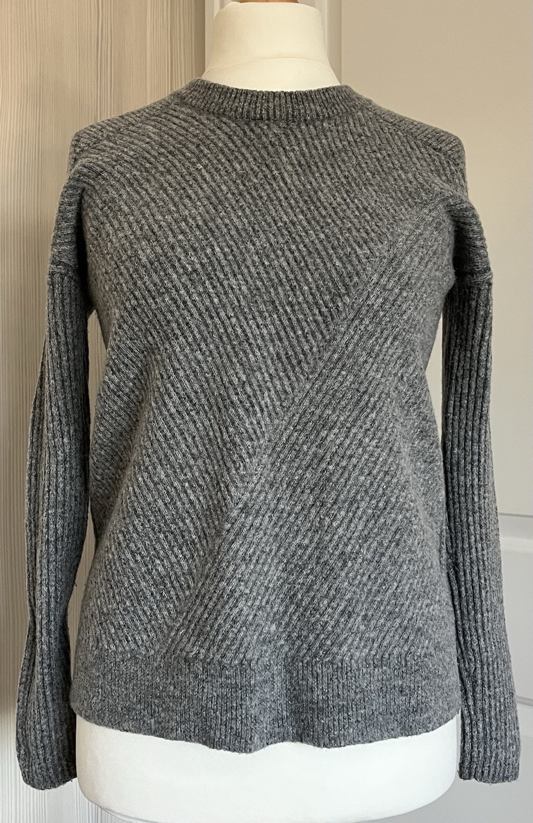 All Saints Terra Open Cold Shoulder Wool Jumper OVERSIZED Size XS Grey Ribbed