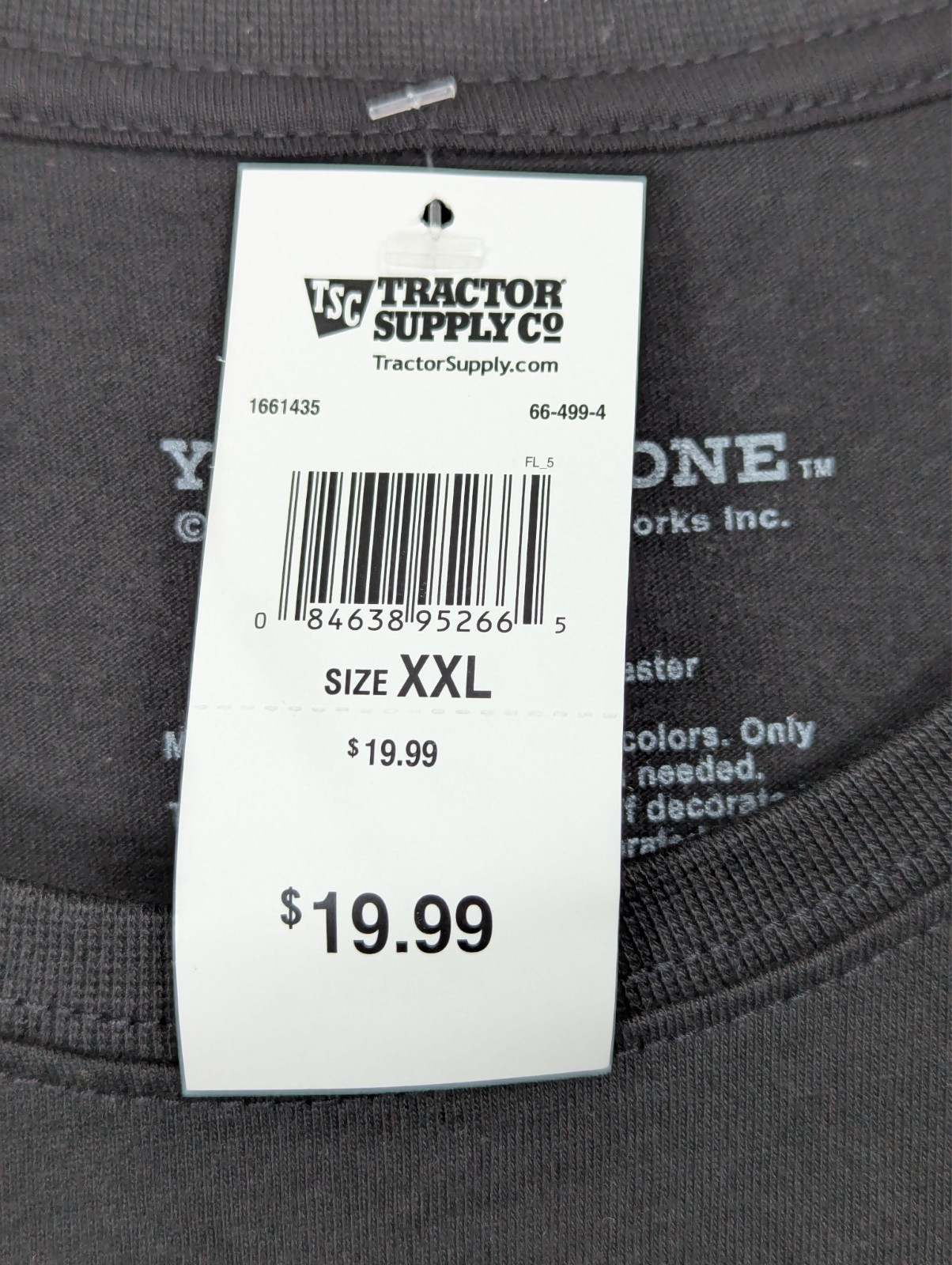 Yellowstone – Dutton Ranch – Women’s – Black Fitted T-shirt – Size XXL
