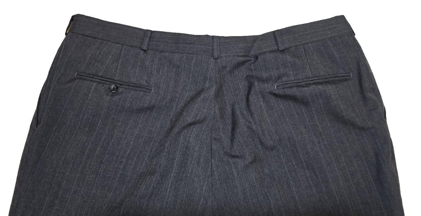 LaCrosse Larsón Florine Mens 48R 42×29+ 2 Pc Charcoal Pinstripe Suit USA Vintage