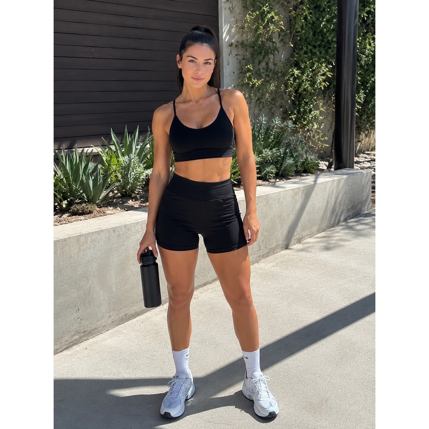 Yogalicious Lux Everyday 7 Inch Biker Shorts Womens Medium Black High Waist Yoga