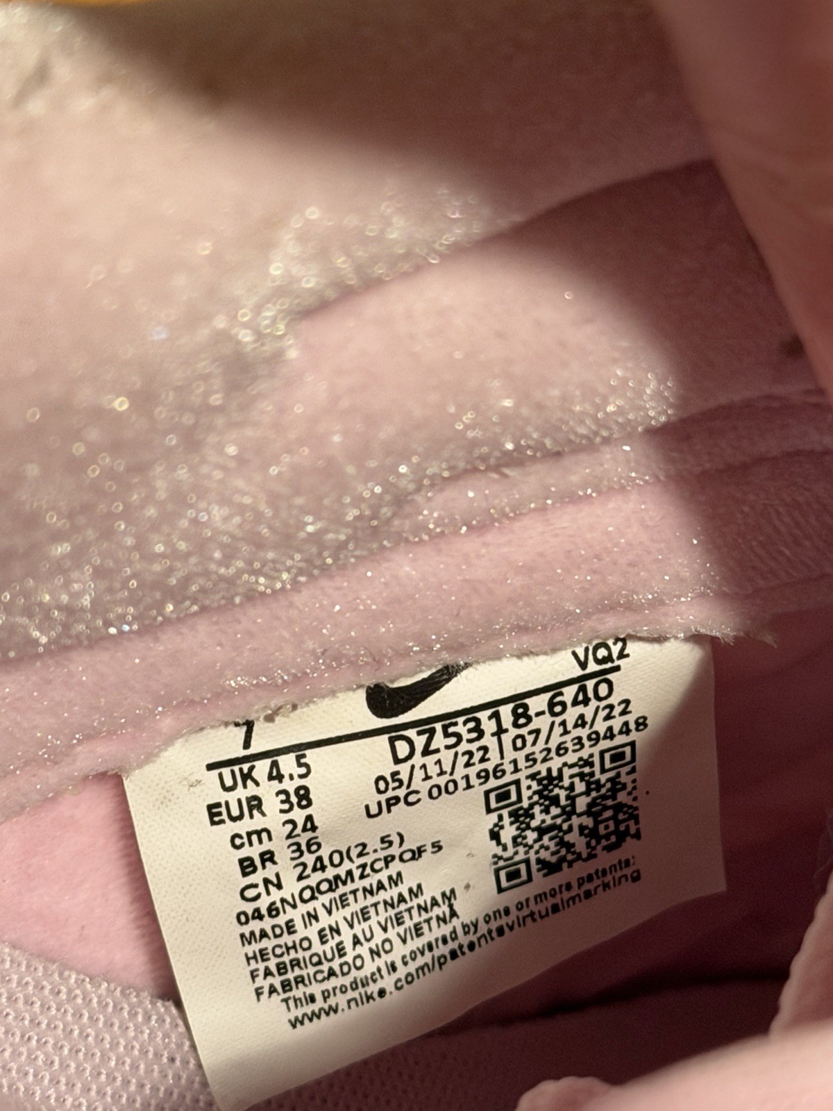 Size 7.5W – Women’s Nike Dunk Low Teddy Bear Light Pink Gum DZ5318-640 Sneaker