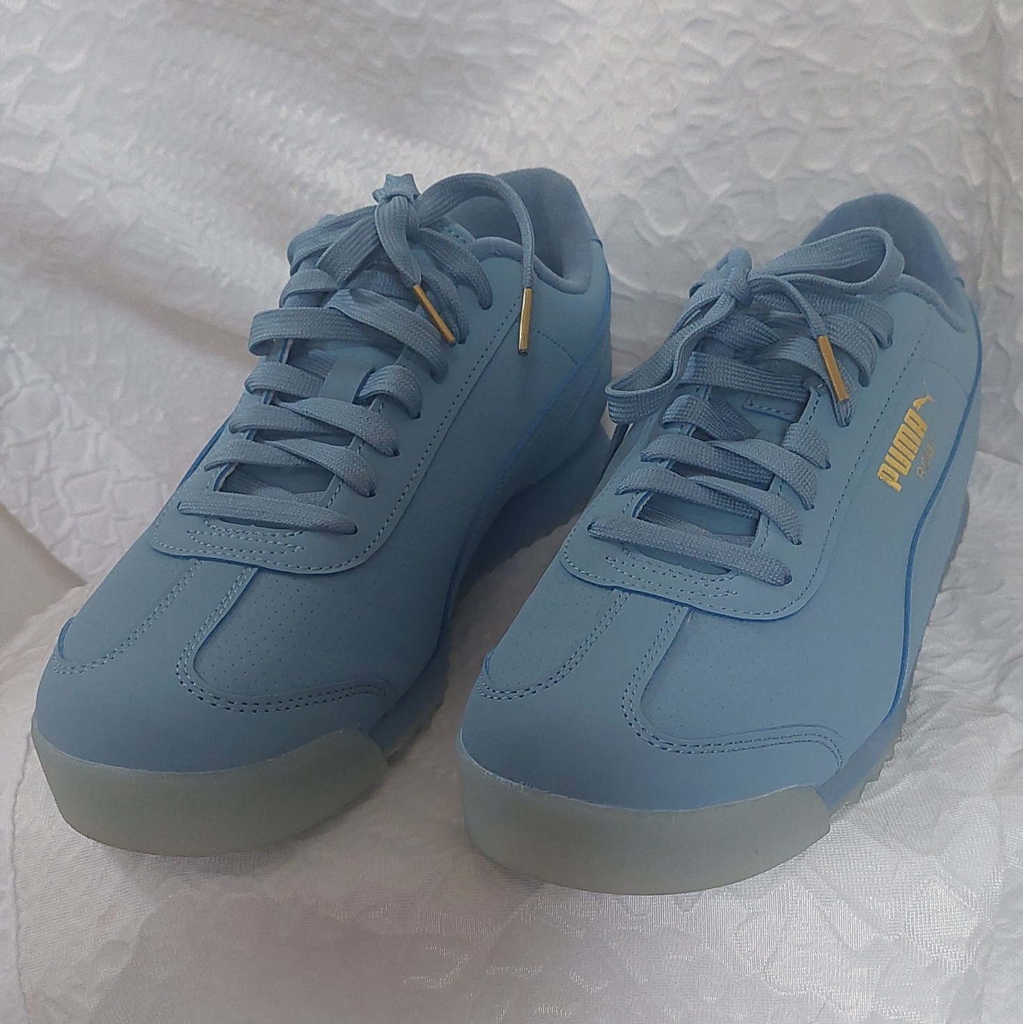 Puma Roma REVERSED Zen Blue Icy Blue Suede Sneakers Size 9.5 US 399560-02