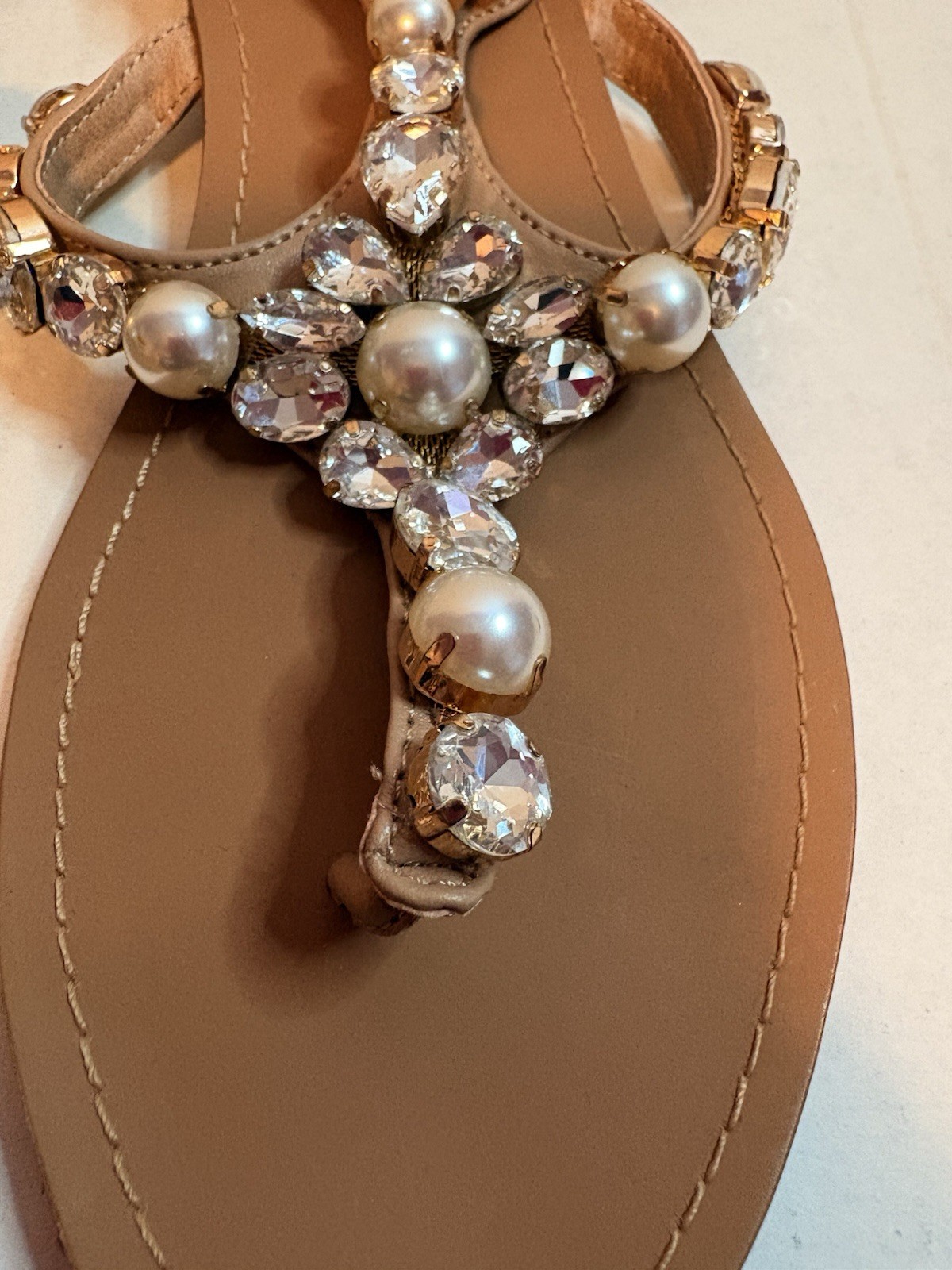Steve Madden Chantel Embellished Thong Sandals Tan Womens Size 9M
