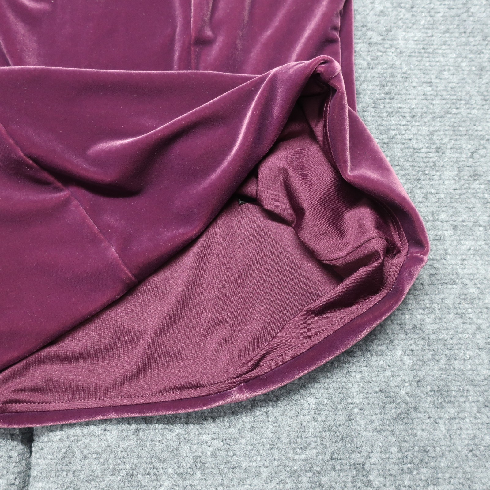 White House Black Market Blouse Top Womens S Wine Smooth Feel Velvet Square Neck