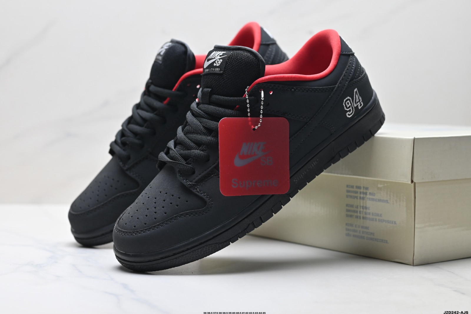 New Nk SB Low Supre*me 94 Black Men’s HQ8487-001