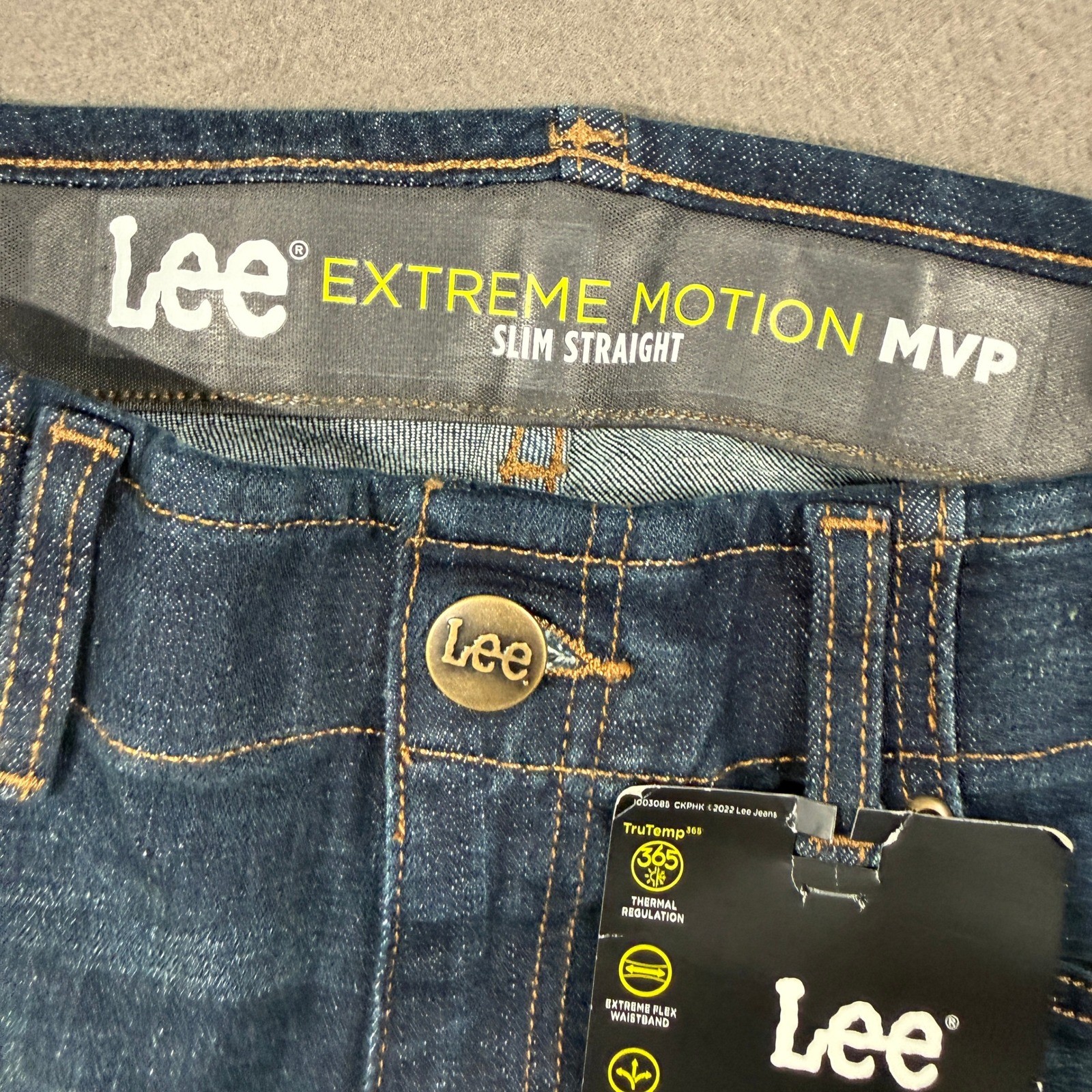 Lee Extreme Motion MVP Jeans Mens 34×30 Cobra Slim Straight Stretch 102018461