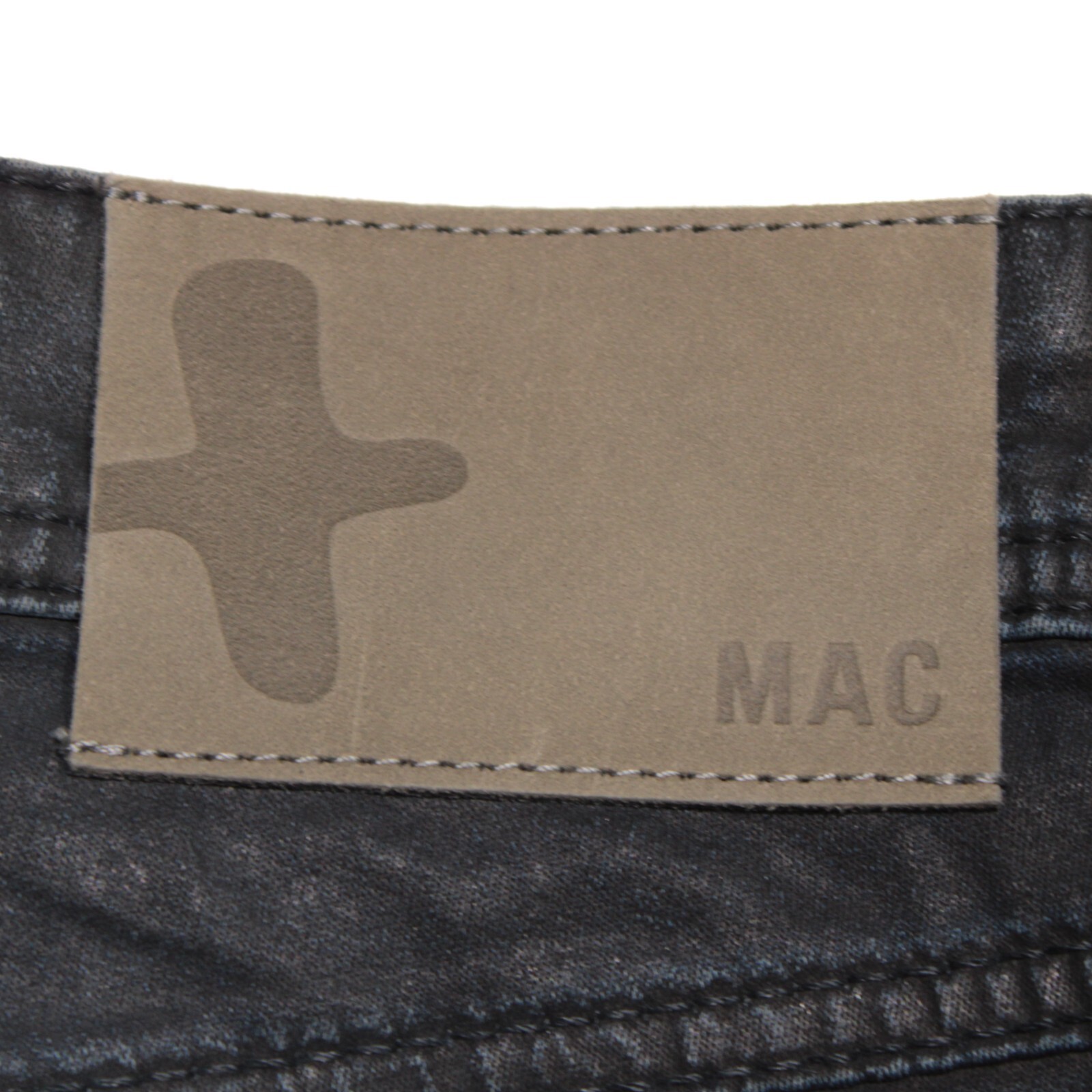 Mac Jeans NWT Jog’n Jeans Size 34 US in Coated Blue Cotton Blend
