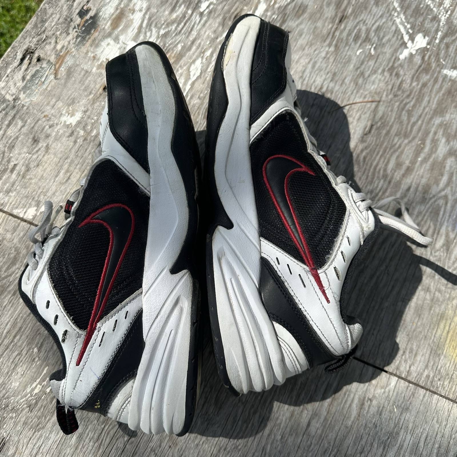 Nike Air Monarch IV Men’s 10 W Red Black White Sneakers 980