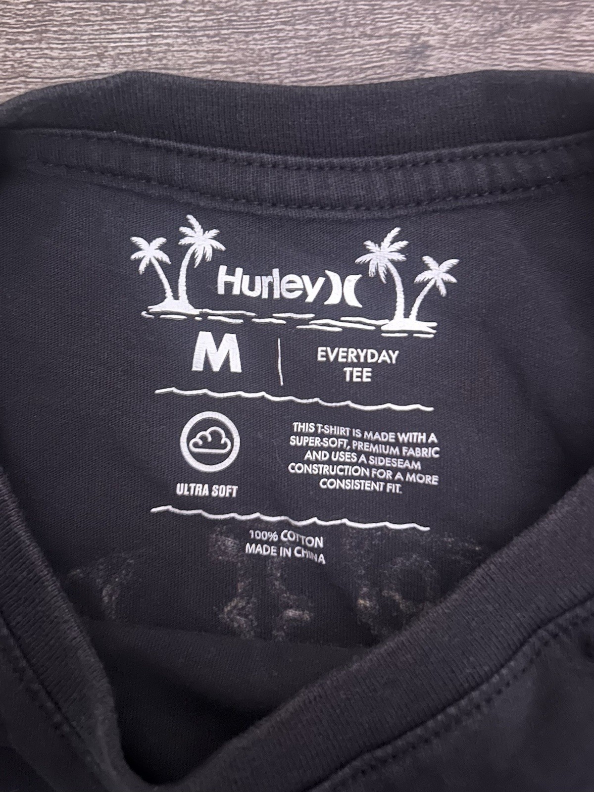 Hurley Everyday Tee Men’s Black Cotton Crew Neck Graphic Logo Surf T-Shirt M