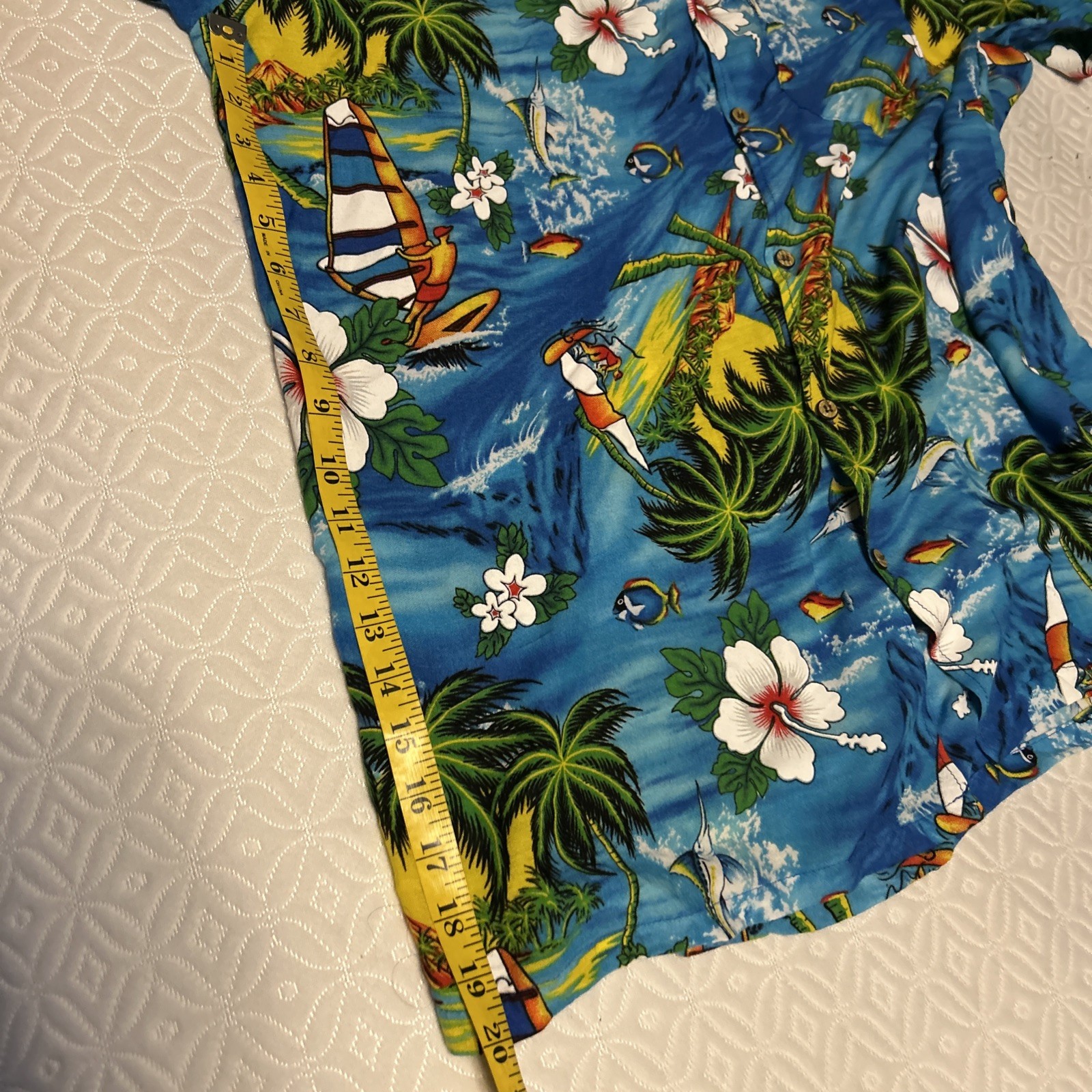 ISLAND EXPRESSIONS 100%RAYON hand wash Blue Button Front size XXXXL