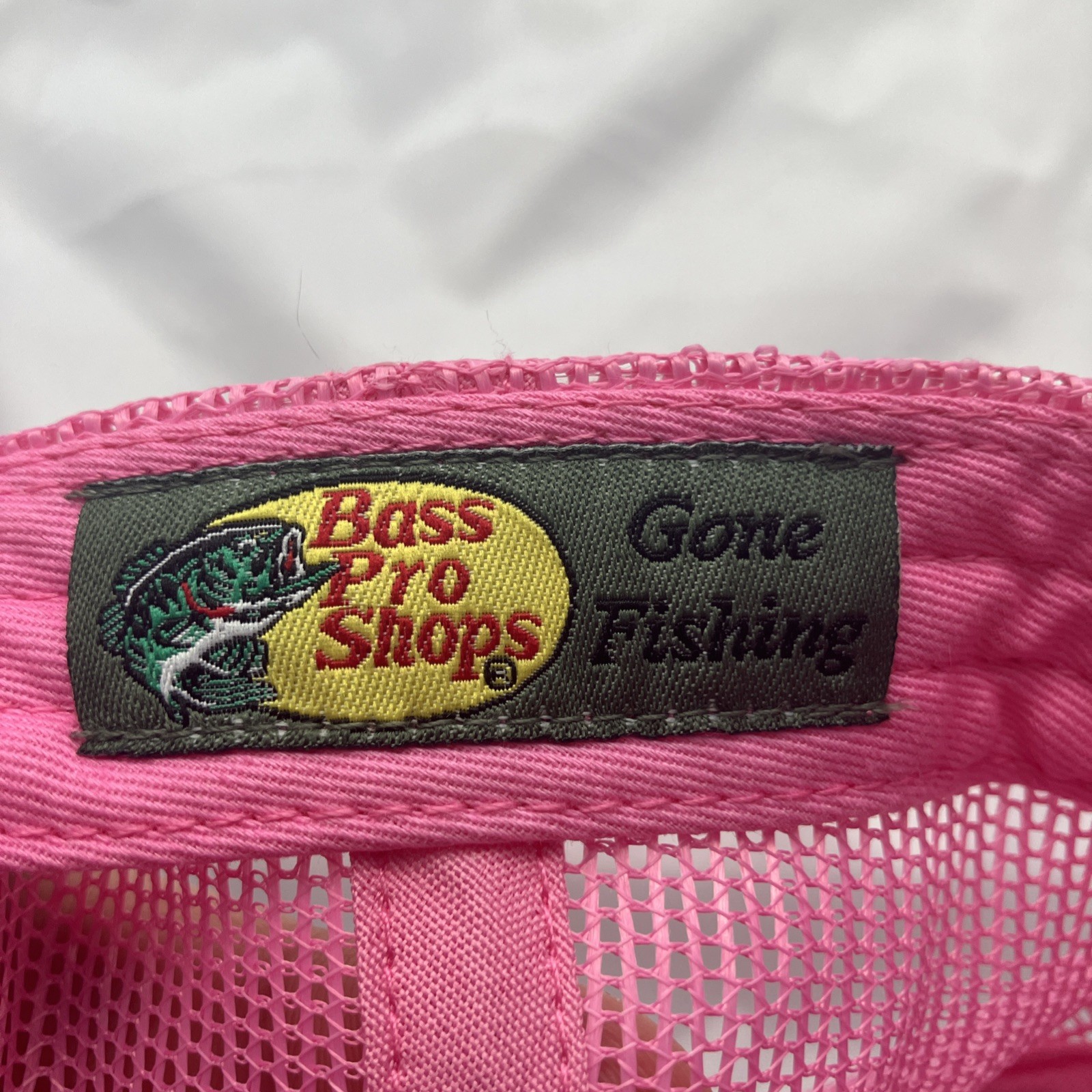 Bass Pro Shops Mesh Hat Cap Adjustable Snapback Trucker Fishing Baseball Outdoor