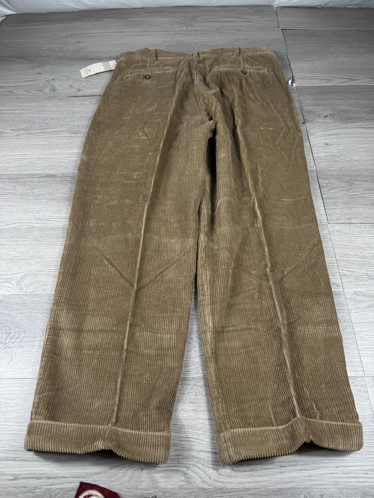 Savane Pants Mens 36×29 Brown Khaki Whale Corduroy Pleated Front Relaxed Fit