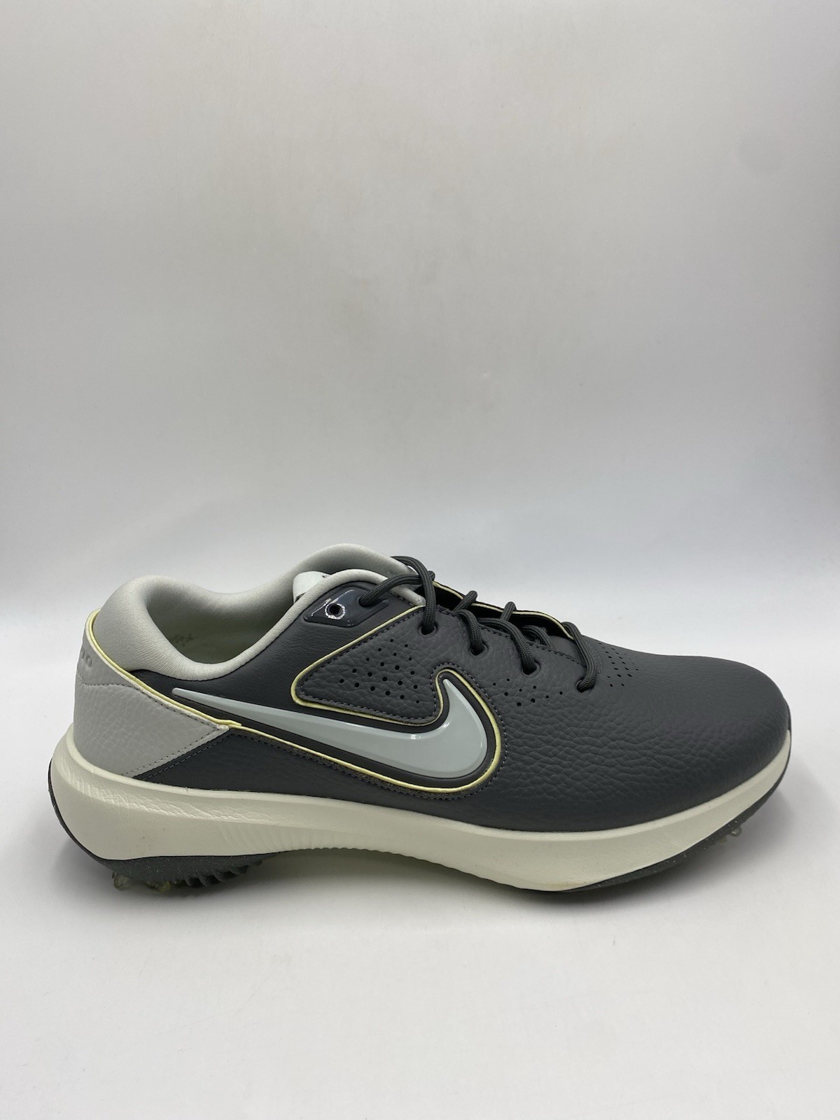 Nike Victory Pro 3 Wide Grey Sail (DX9028 001) Men’s Size 9.5 Wide