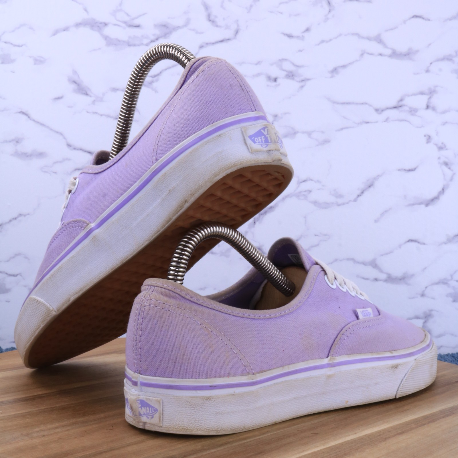 Vans Authentic Lavender White Canvas Low Top Skate Shoes Size Men 6.5 / Women 8