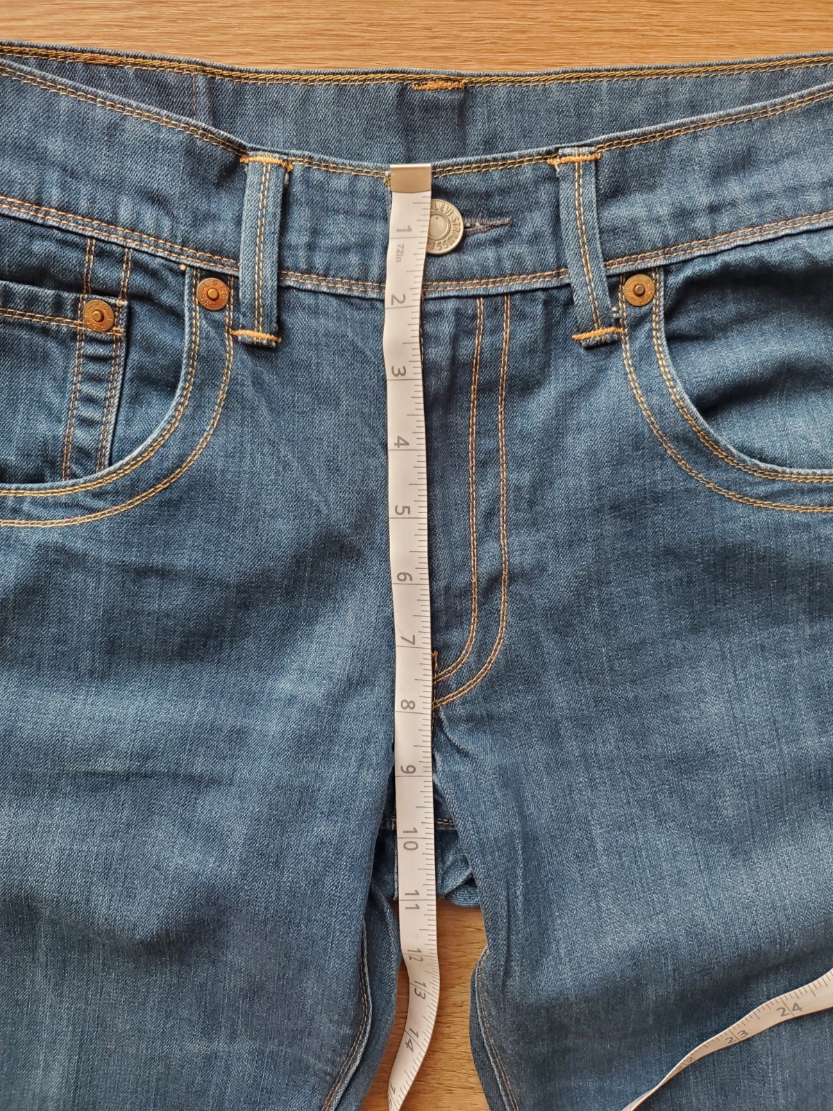 Levi’s Men’s 511 Blue Medium Wash Denim Jeans Button Fly, 33×32