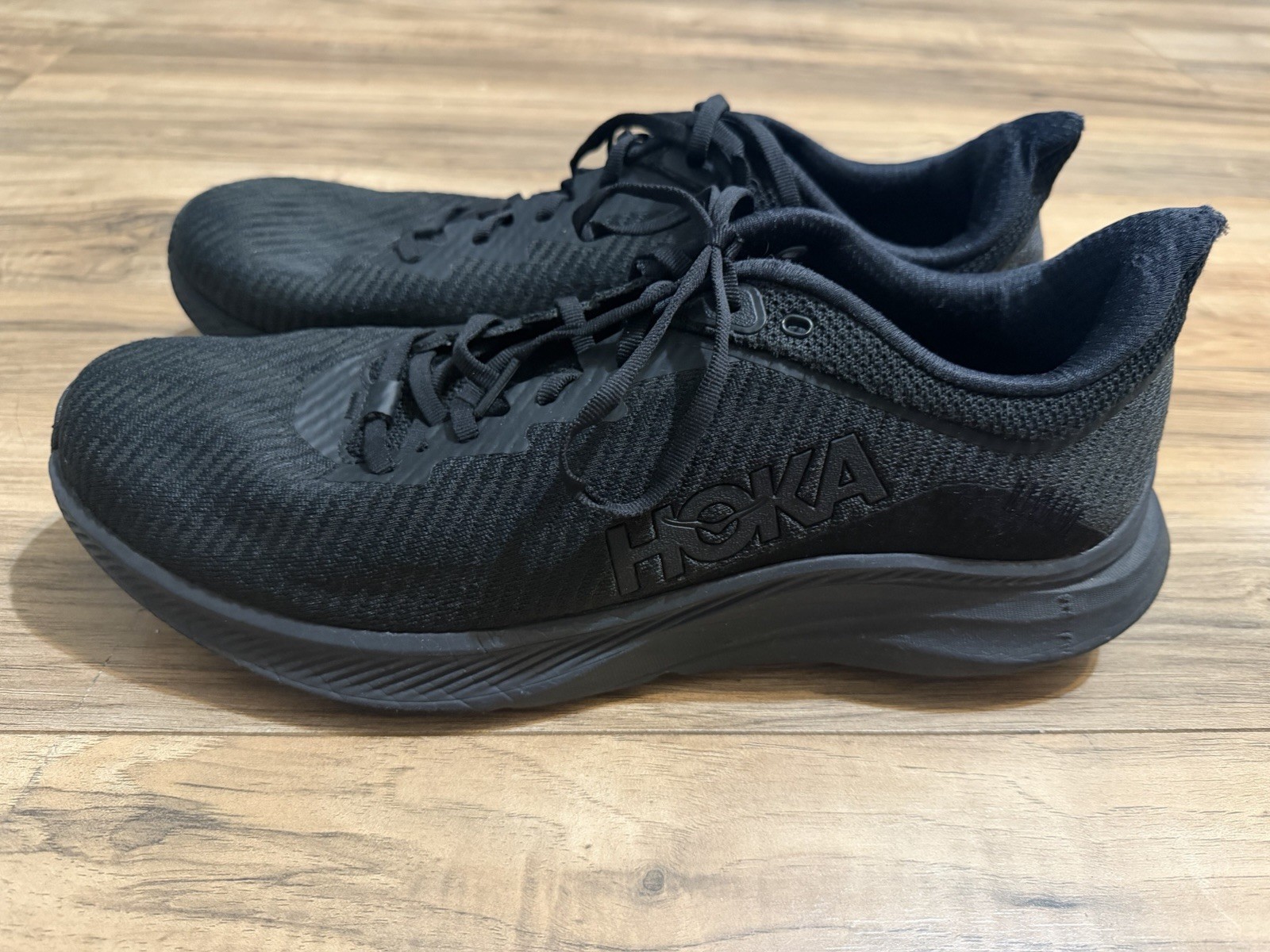 HOKA ONE ONE Solimar Men’s Black Lace-Up Low Top Athletic Sneaker 1123074