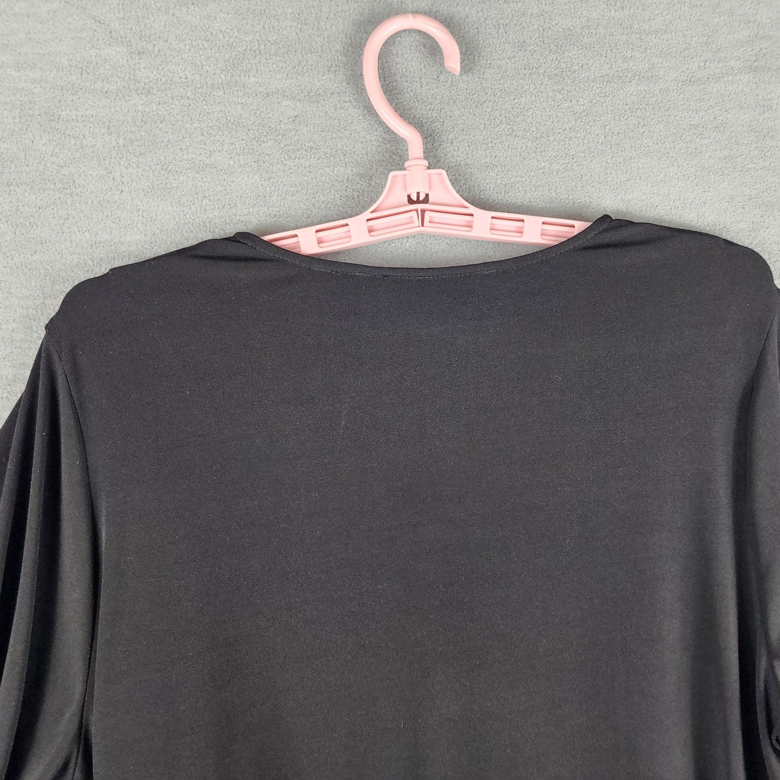 Requirements Blouse Womens 1X Black V Neck Contrast Trim Short Sleeve Top