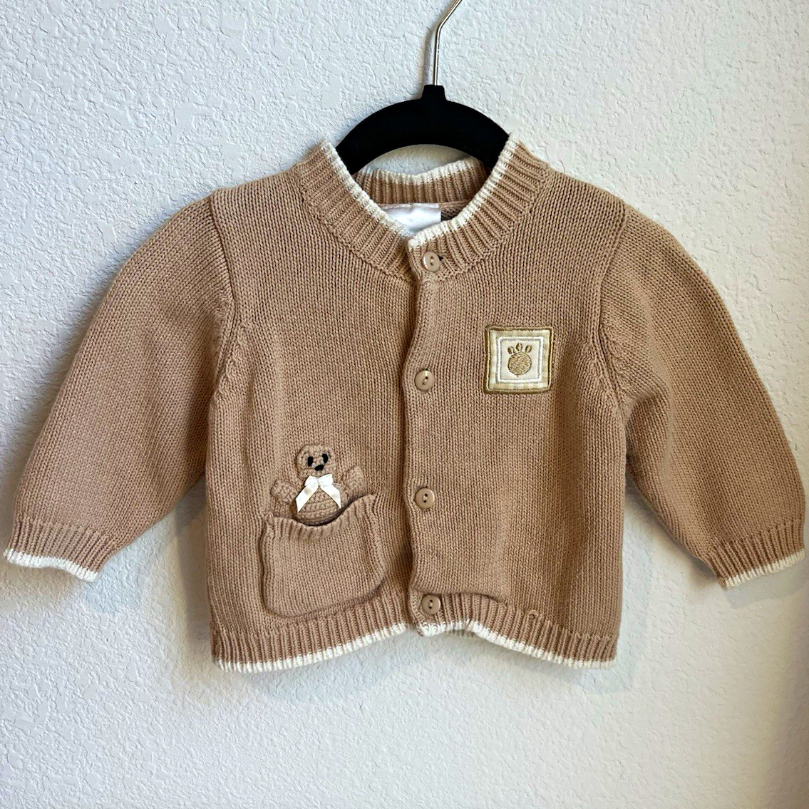 Nannette Vintage Baby Knit Cardigan Sweater 6-9M Beige Bear Pocket Button Cotton