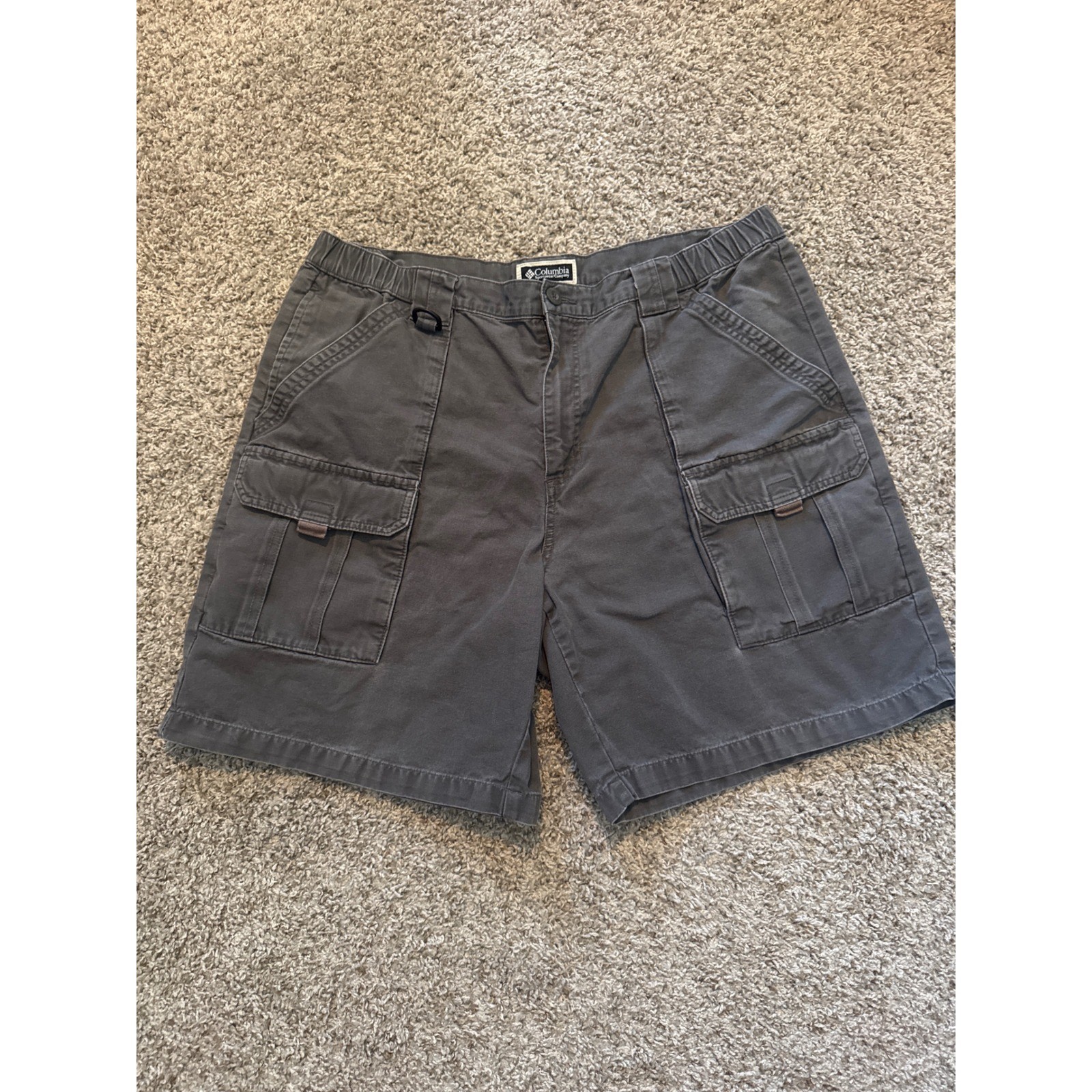 Columbia Mens Gray Cotton Canvas Cargo Shorts Size 38 XM4259 Hiking Outdoor