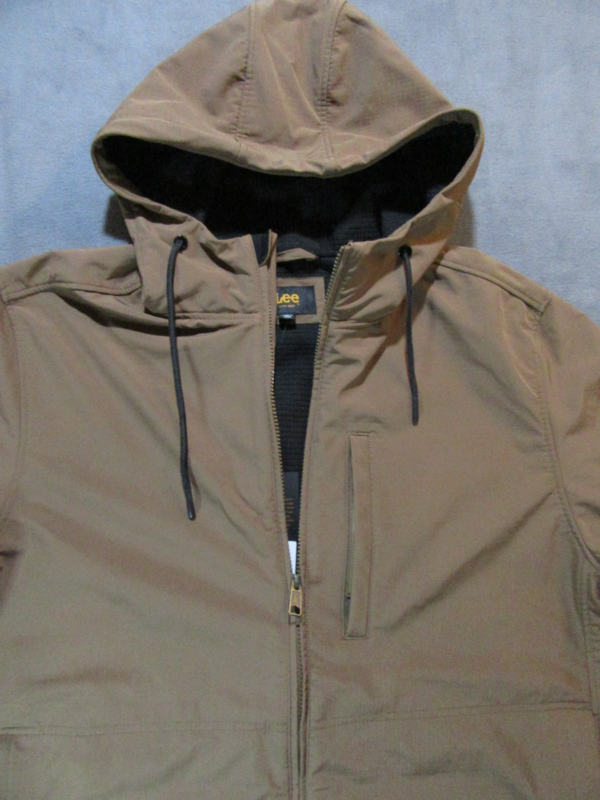 Lee Brown Men’s Jacket; hoodie; Zipper; NWT; Size L; (149)
