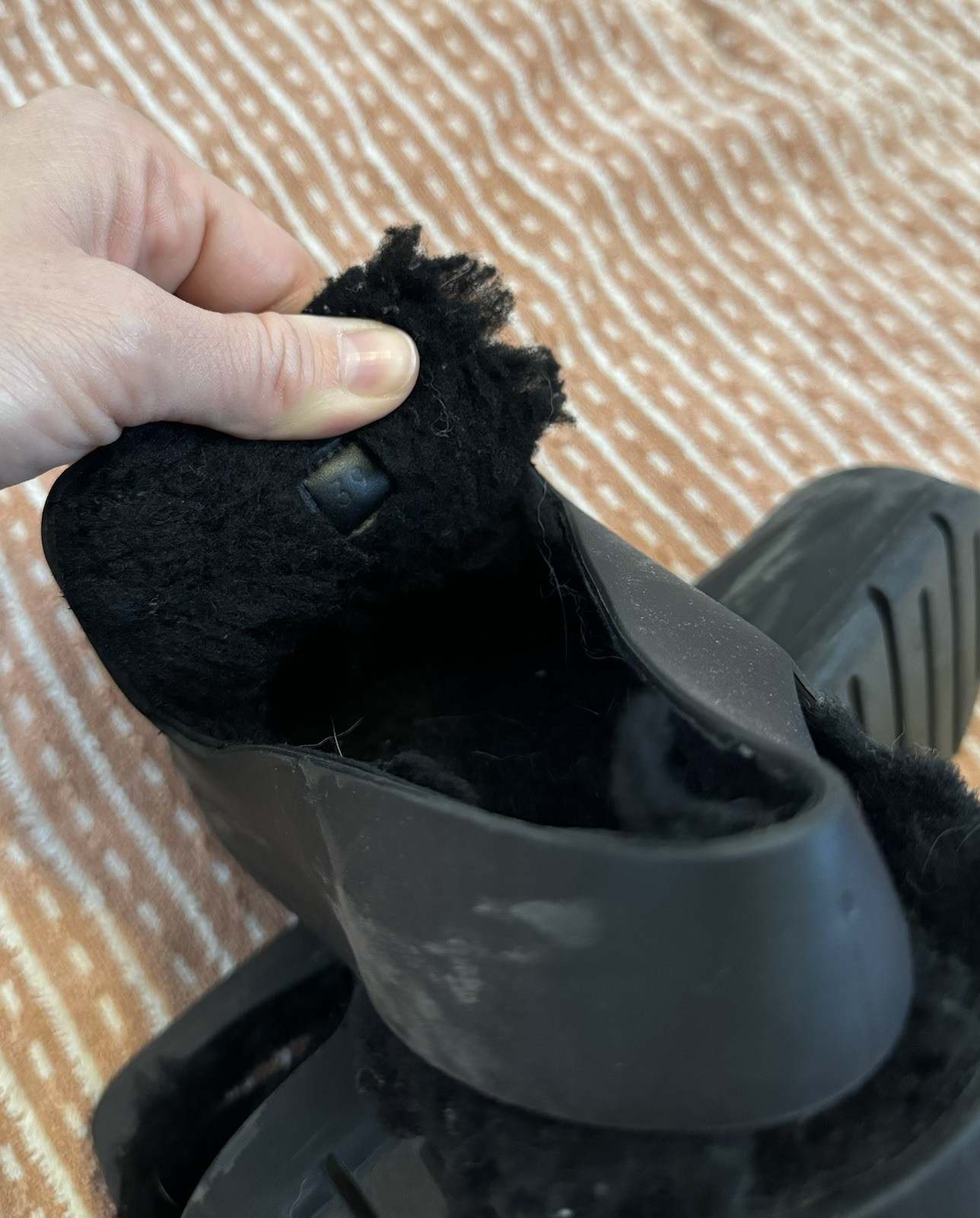 BOTTEGA VENETA Black Puddle Rubber And Shearling Slippers Slingback Mule Size 39