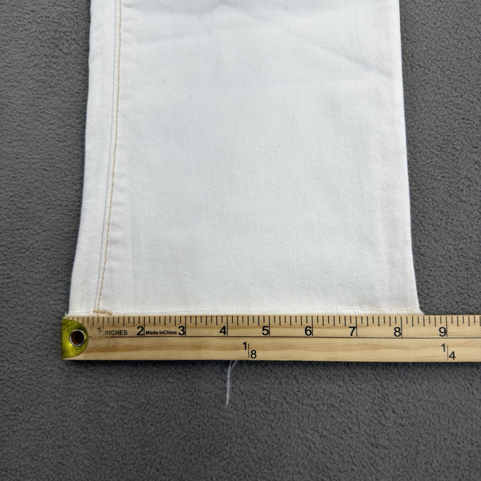 True Religion Flare Capri Jeans Womens 29 Optic White Flap Pockets NWT $159