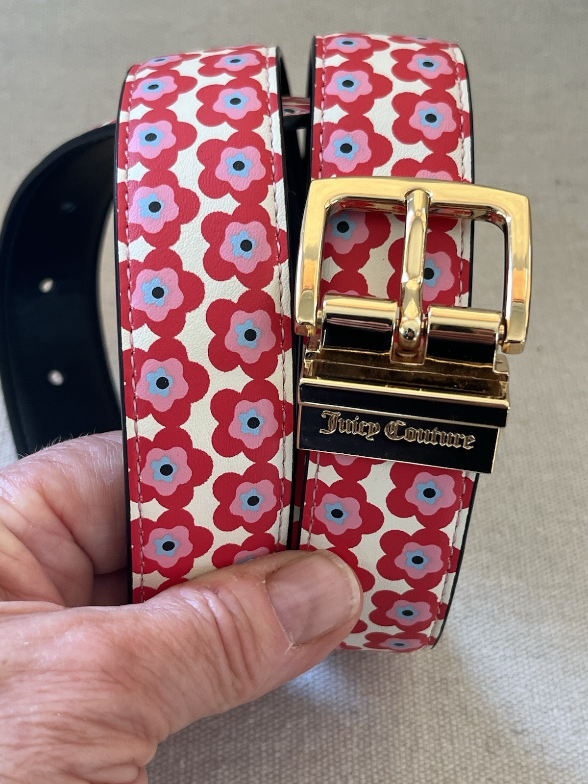 Juicy Couture Red White Pink Blue MOD Flowers Reversible Black 1″ Belt 34-38