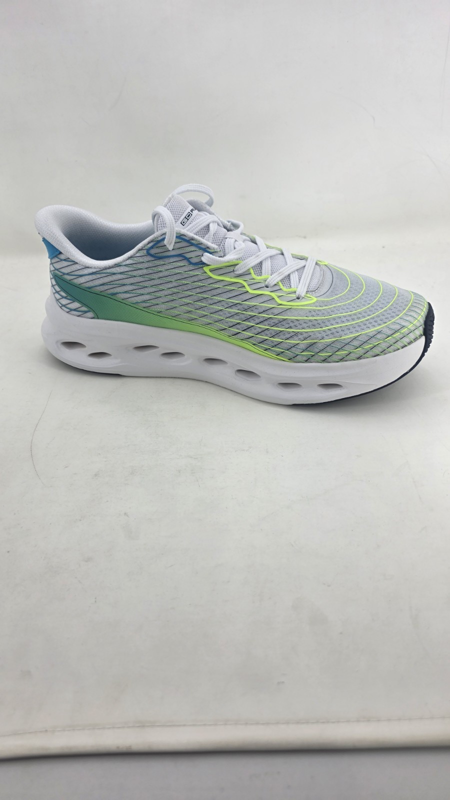 Sketcher Max Sapphire White/Green – Men’s Slip-Ins Size 11
