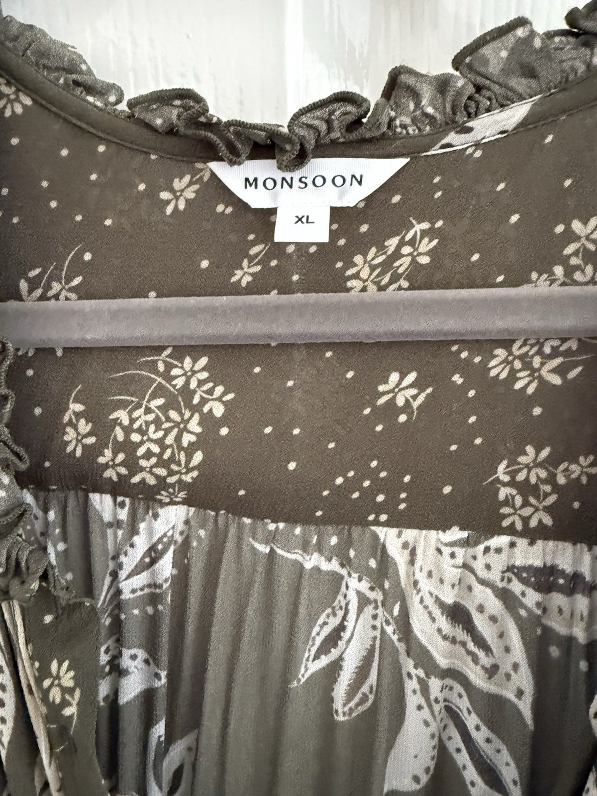 Monsoon Green Floral leaf Print Dress Size XL Midi Length , Regular Fit