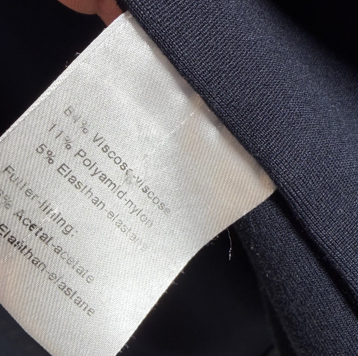 AKRIS Punto Blazer Womens Size 8 Navy Stretch Knit Jacket Raw Seams 3/4 Sleeve
