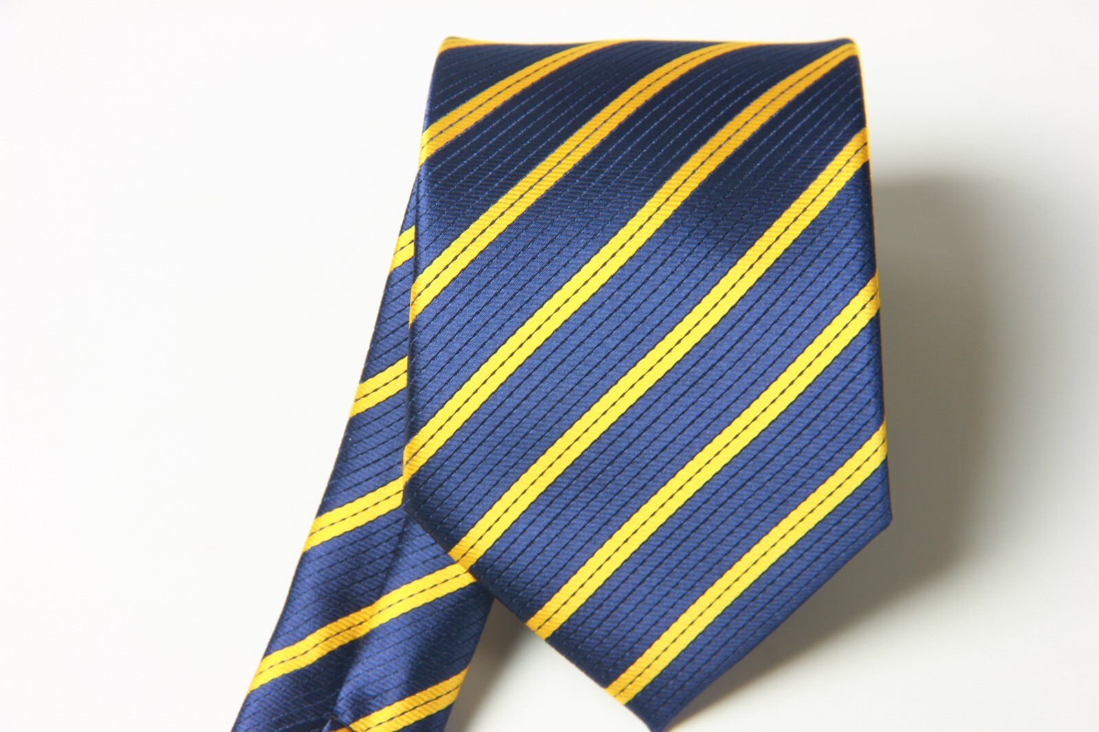 Classic Striped Yellow Blue Jacquard Silk Men’s Tie Necktie Hanky Cufflink Set