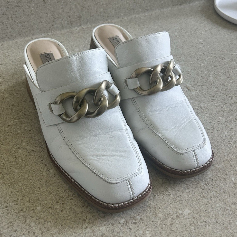 Steve Madden Women’s White Leather Slip-On Mule Chain Accent Block Heel 8.5