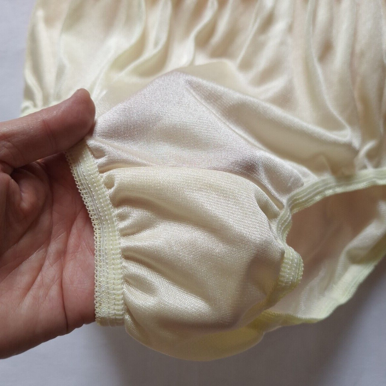 7 Underwear Nylon Silky Soft Silky Panty Light Granny Panties High Waist28″-34″M