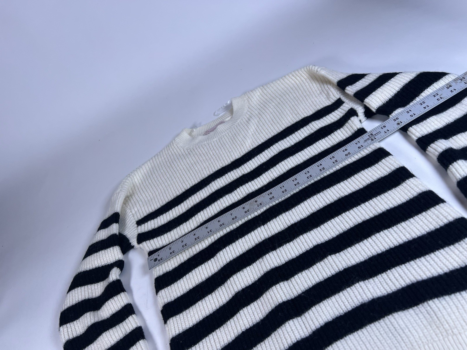 Emma’s Expressions Sweater Cream & Black Striped Boho City Preppy Women’s Size L