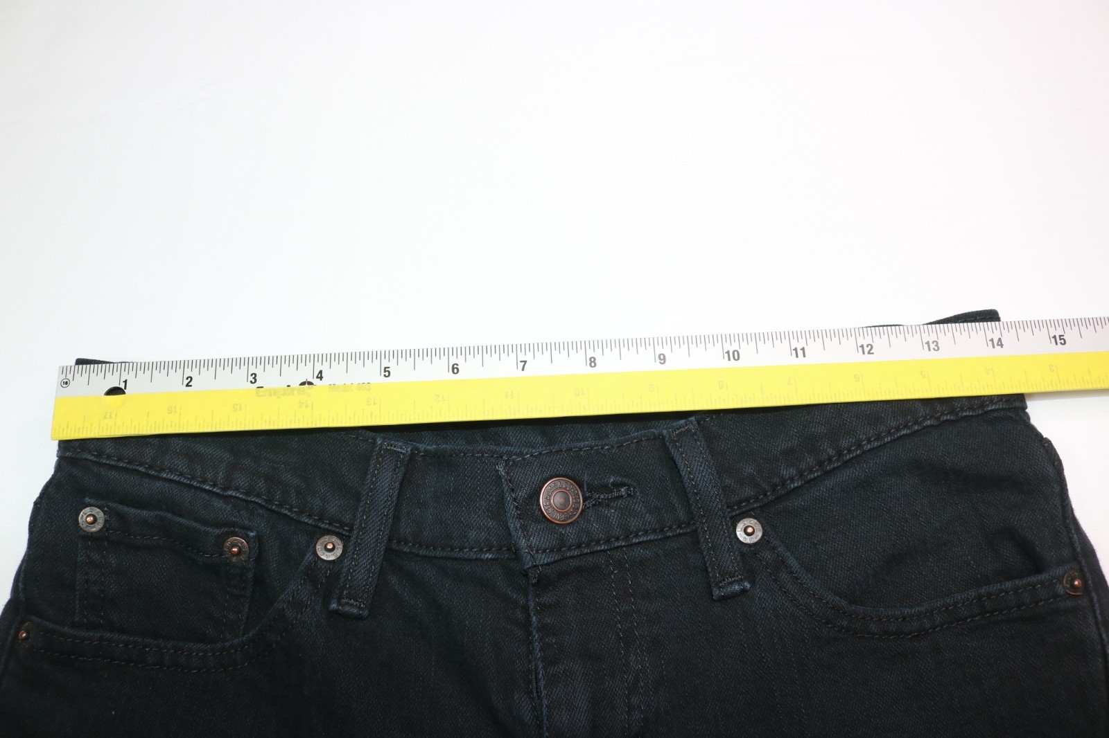 Levi Strauss & Co 511 Men’s Jeans Slim Fit Stretch – Size 29×32 – Color Black