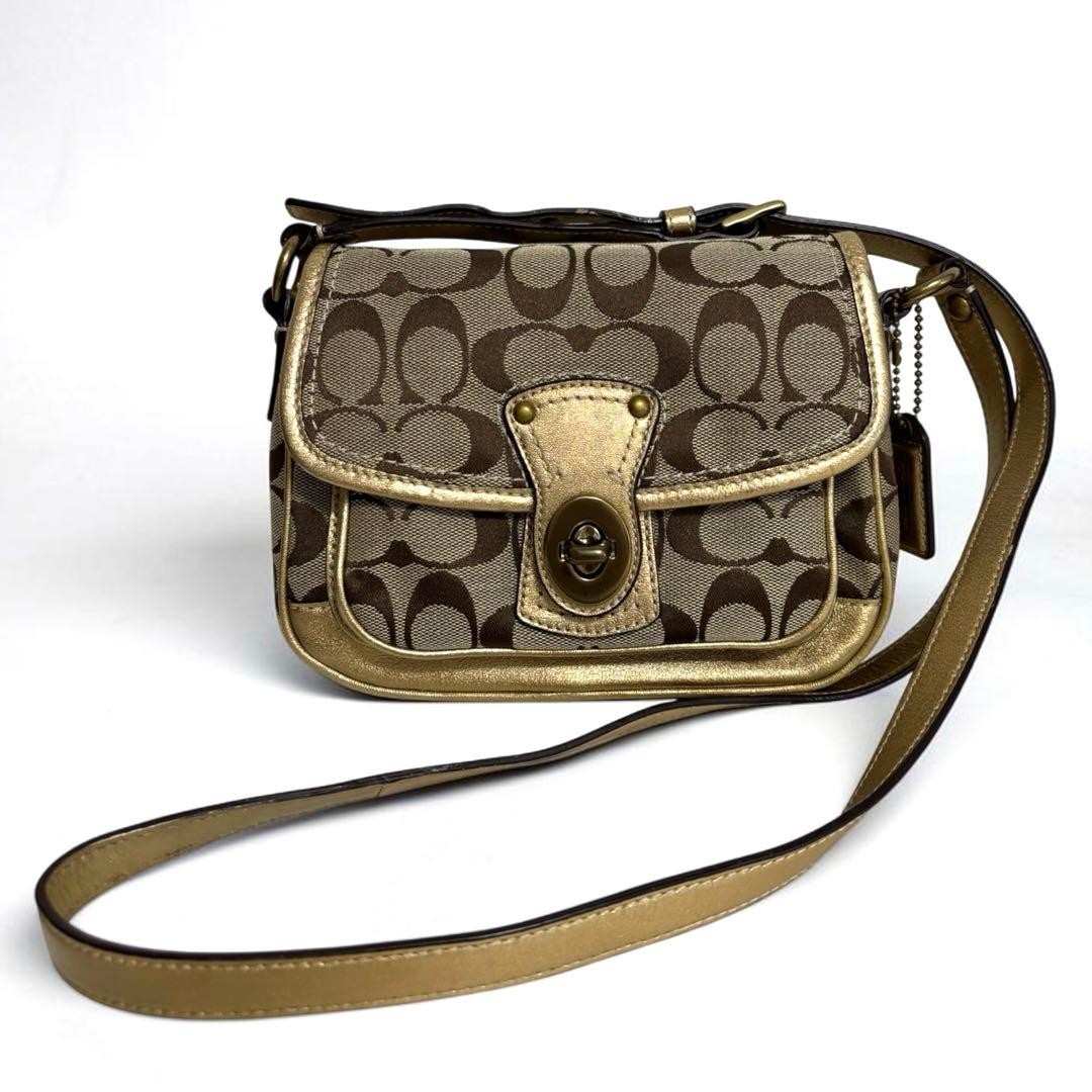COACH F10566 Turnlock Signature Canvas Shoulder