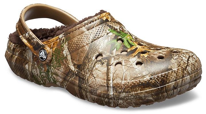 Crocs Unisex Adult Classic Lined Realtree Clog (W6/M4)