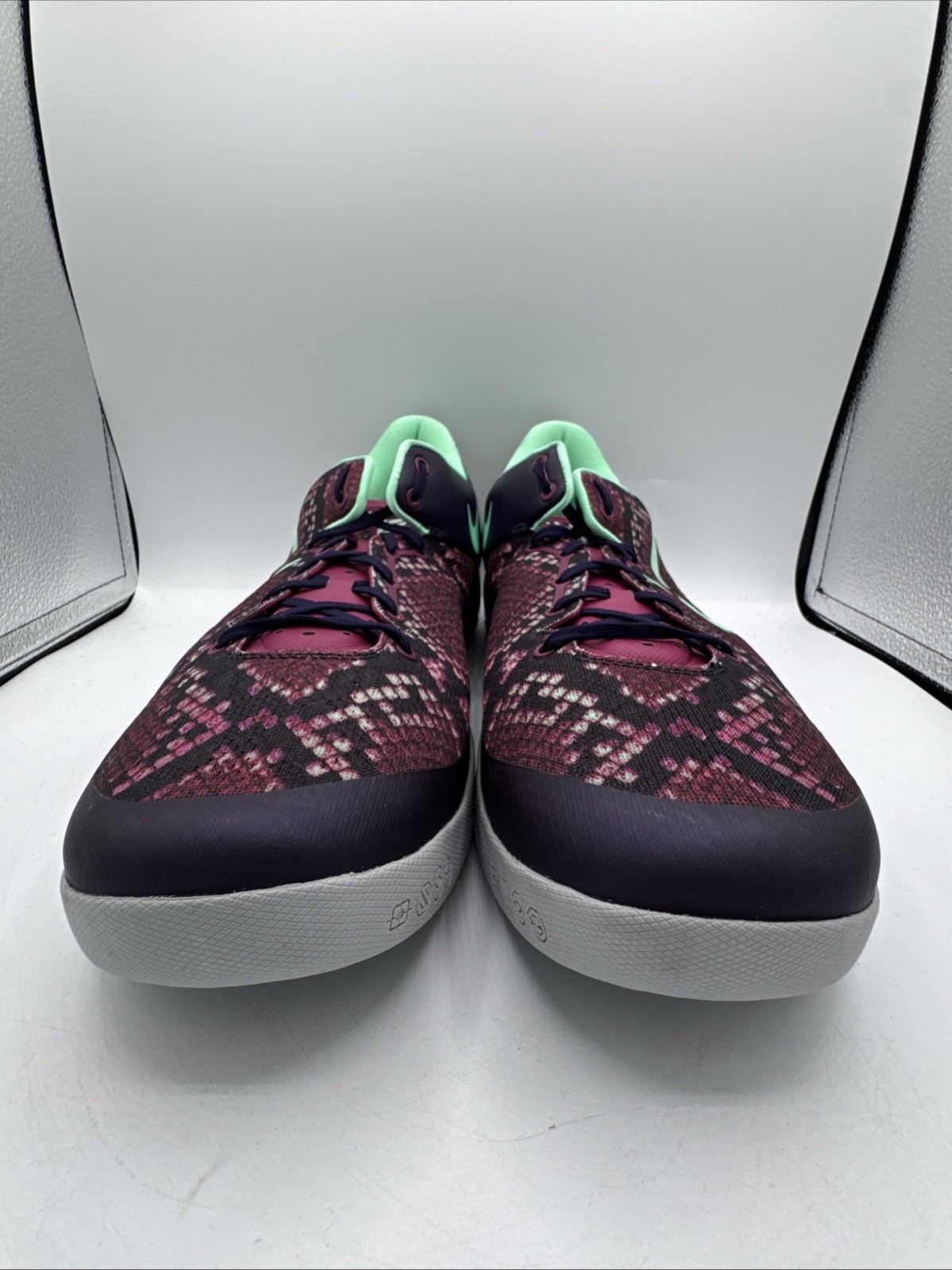 Nike Kobe 8 VIII System Pit Viper Purple Dynasty Size 17 Sneakers 555035-502