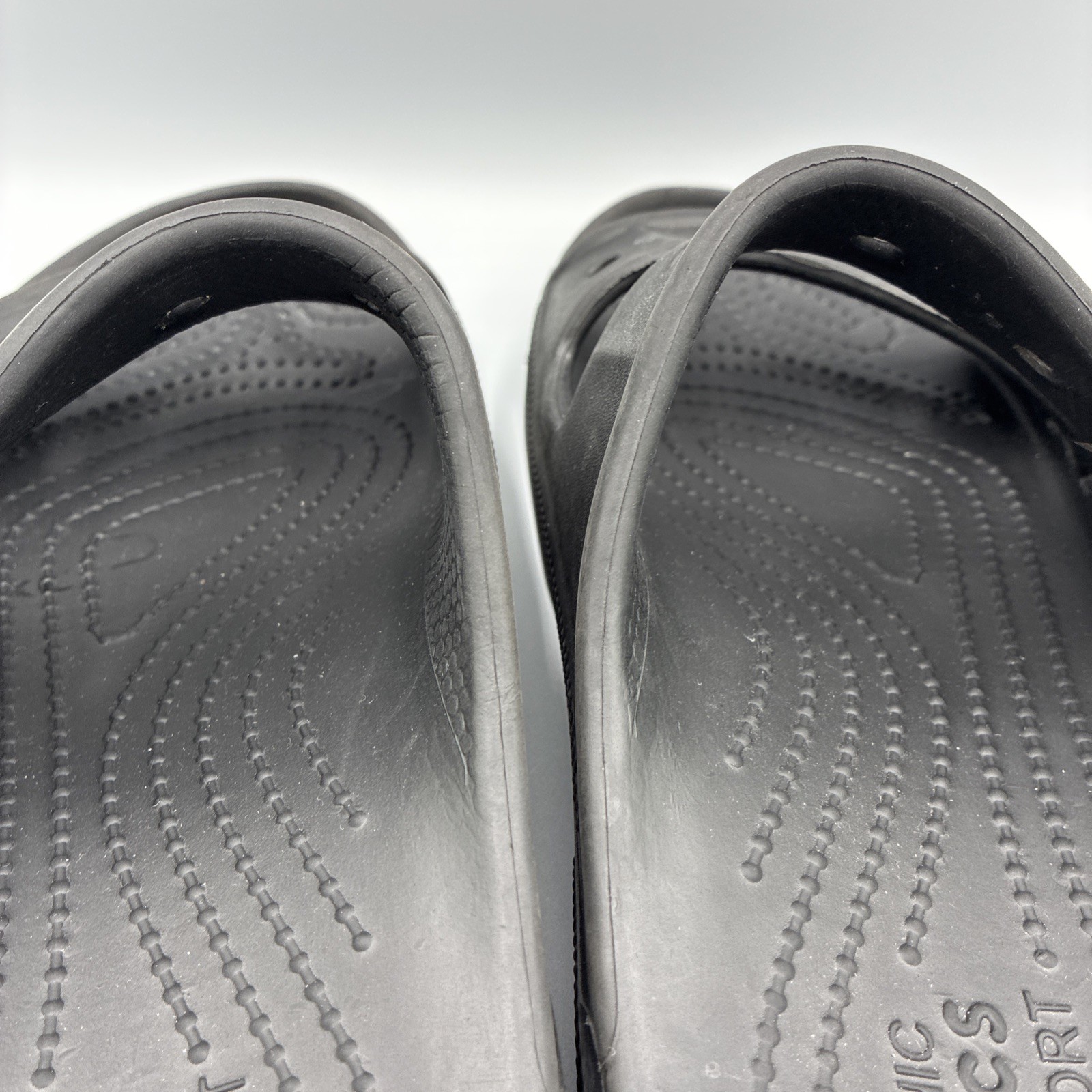 Crocs Baya Slide Sandals Unisex M7 W9 Black Comfort Double Strap Slip On EUC
