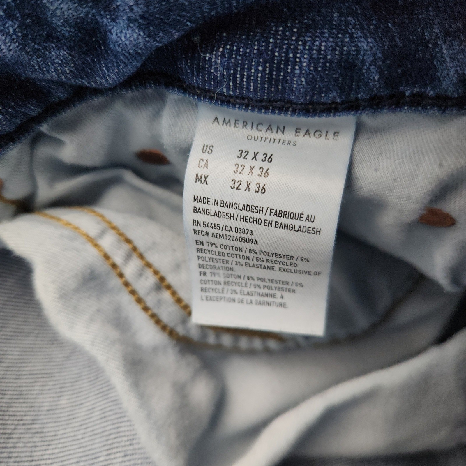 American Eagle Slim Straight Jeans Mens W32 L36 AirFlex Stretch Whiskered AE