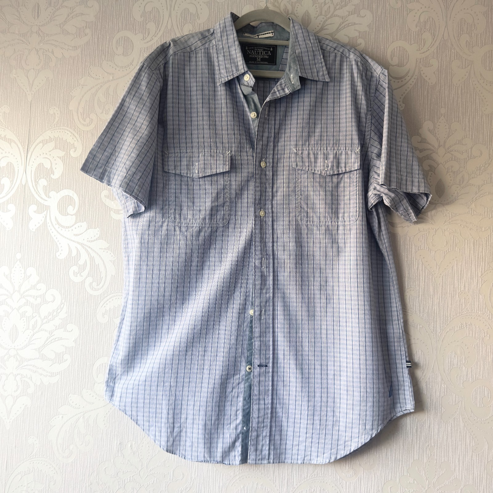 Nautica Men’s Shirt Medium Short Sleeve Blue Check Soft Classic 100% Cotton