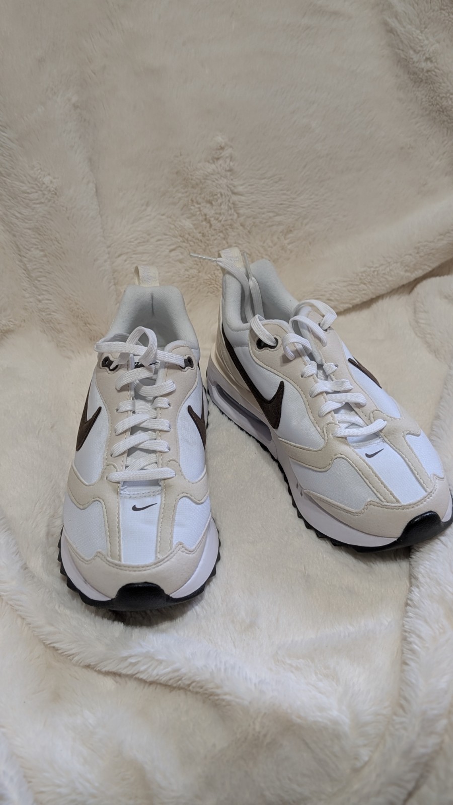 Nike Air Max Dawn White/Baroque Brown Phantom Women’s Size 7 DC4068 Brand New