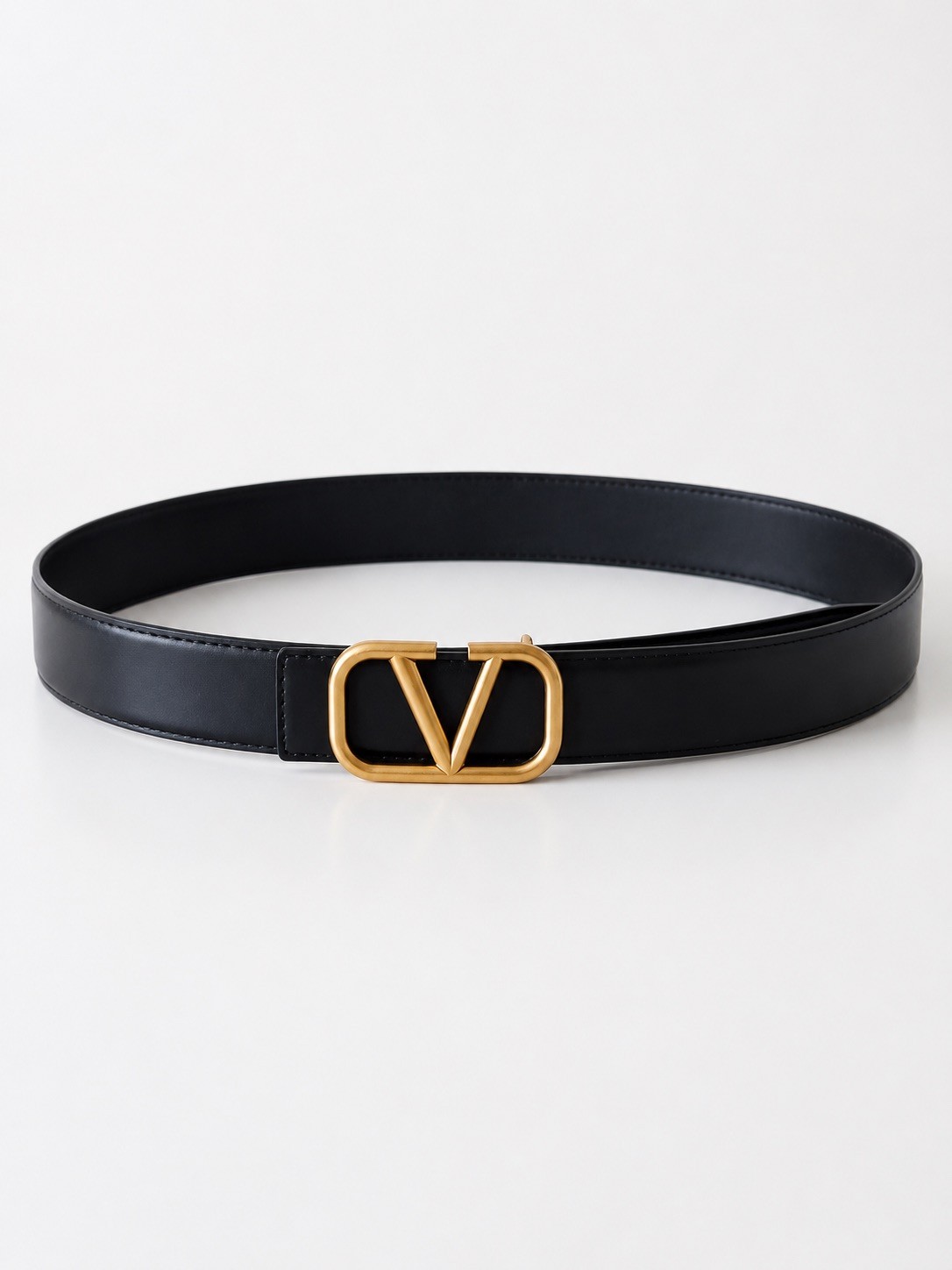 Valentino Garavani Women’s Black Belt with Signature V Buckle 44” / 110cm