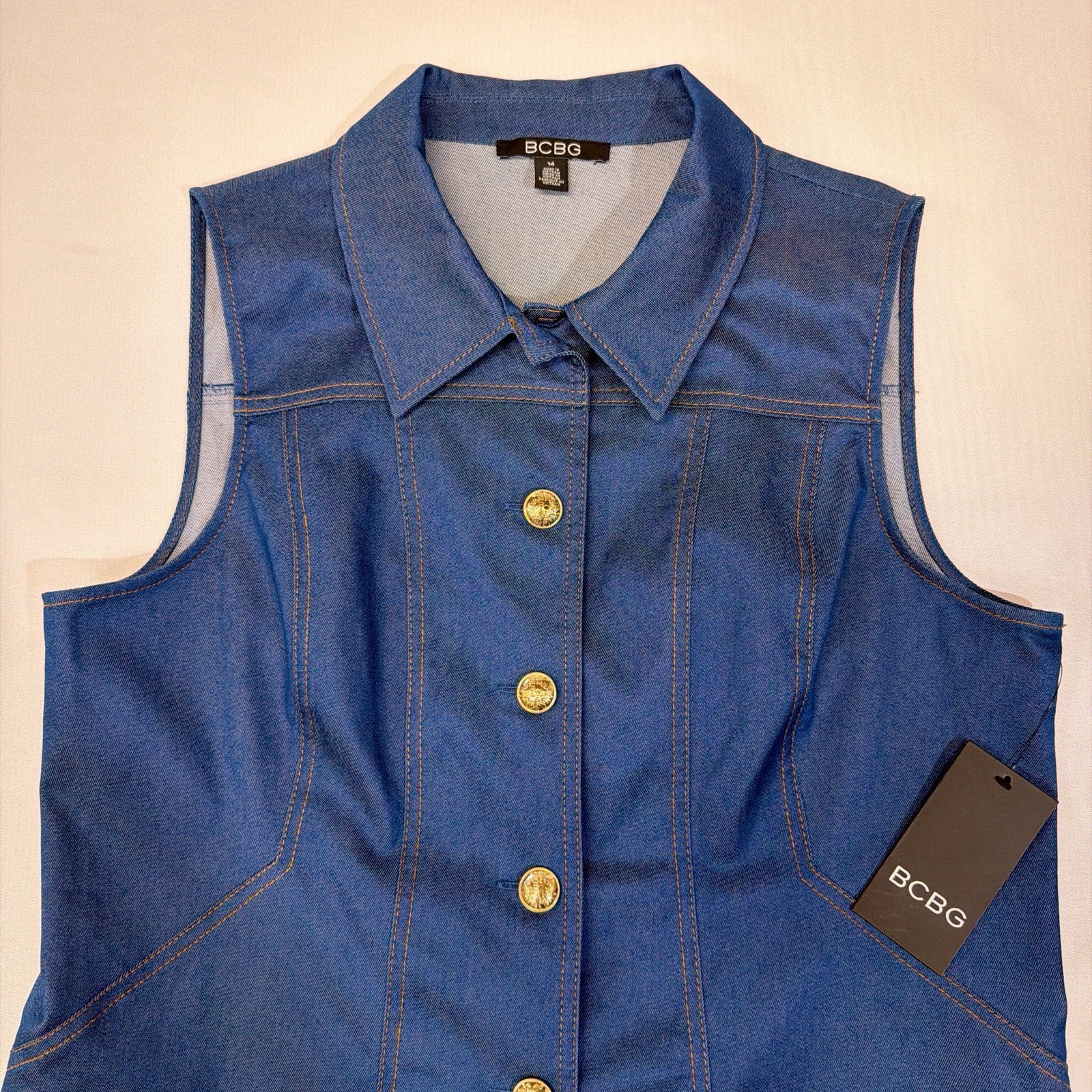 BCBG NWT Denim Sleeveless Button Front Mini Dress Gold Buttons Pockets Blue 14