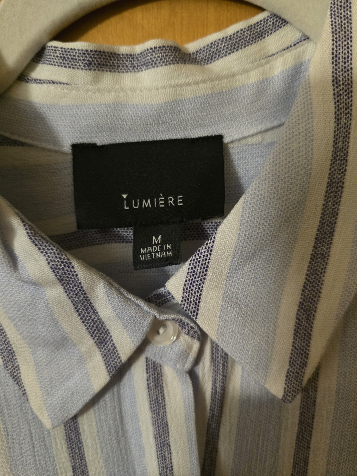 Lumière Blue/White Rayon Striped Collared Short Sleeve Button-Up Blouse M