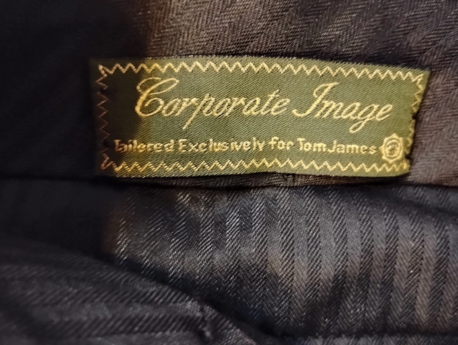 Corporate Image Pants Mens 36 Black Wool Dress Pleated Cuffed Formal Tom James